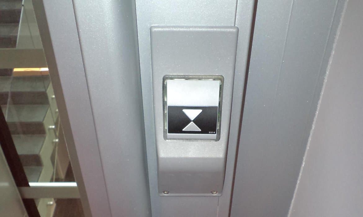 Call buttons