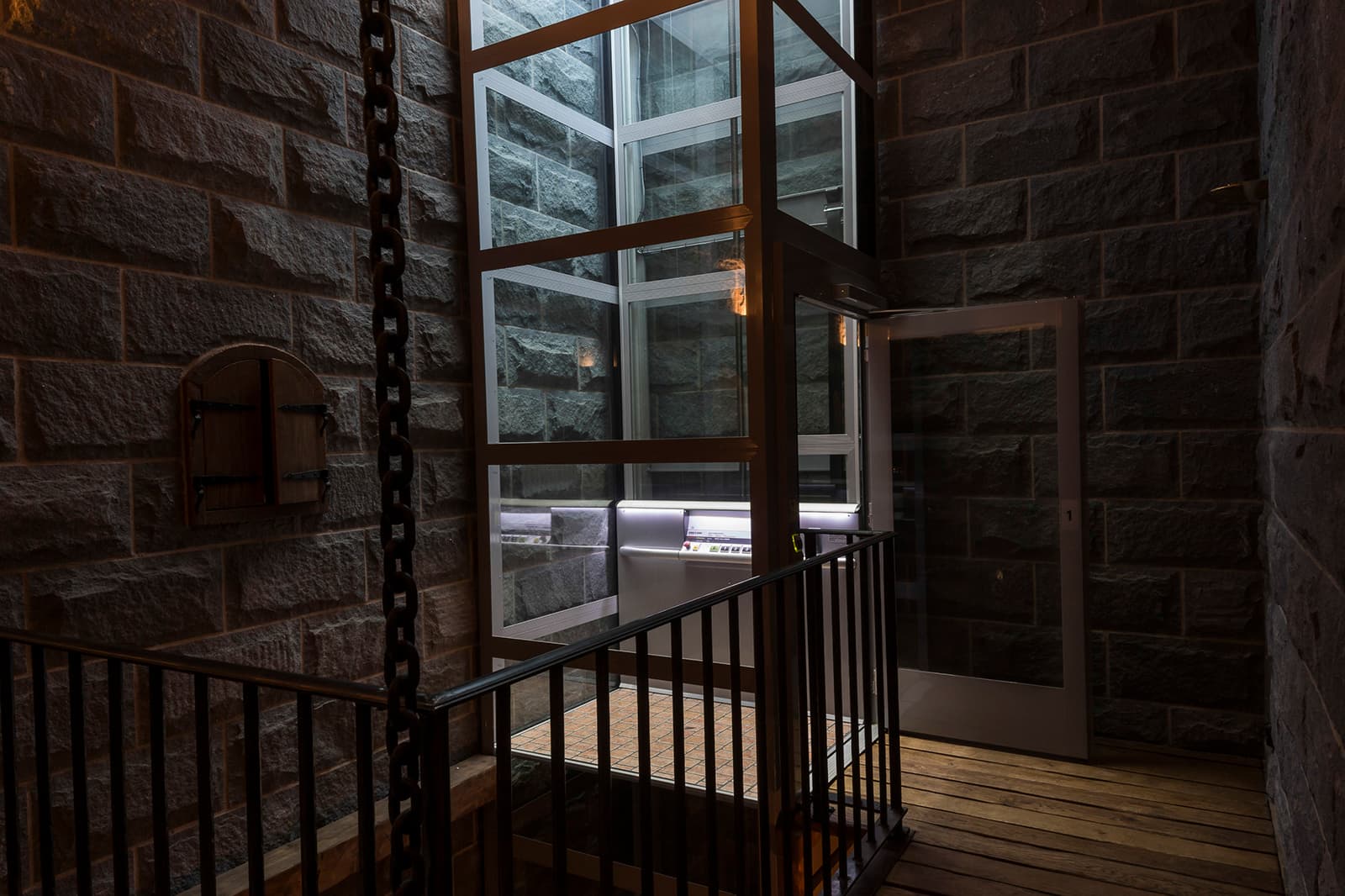 Residential Lift in seaside residence