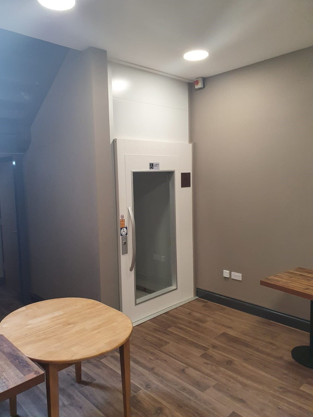 Cibes A5000 centre lift